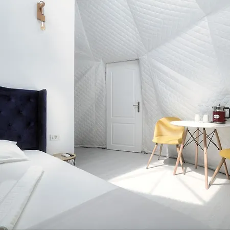 Seagloo Glamping - Adults Only Cort de lux Costineşti