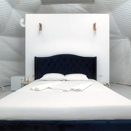 אוהל מפואר Seagloo Glamping - Adults Only