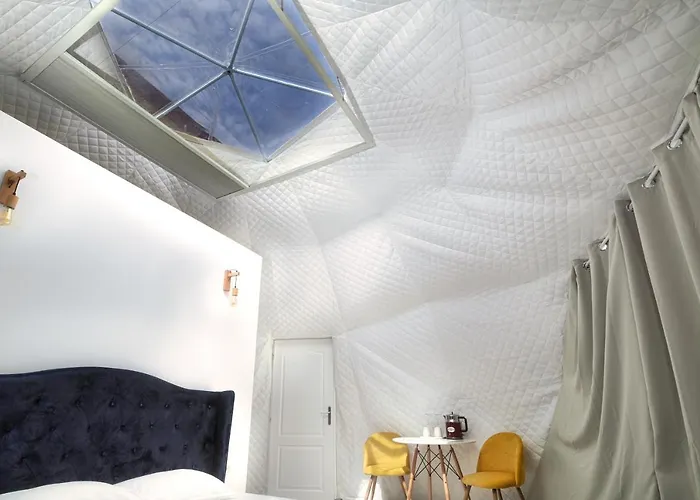 Seagloo Glamping - Adults Only Luxury tent *